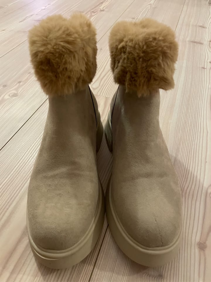 Nalaim Boots 