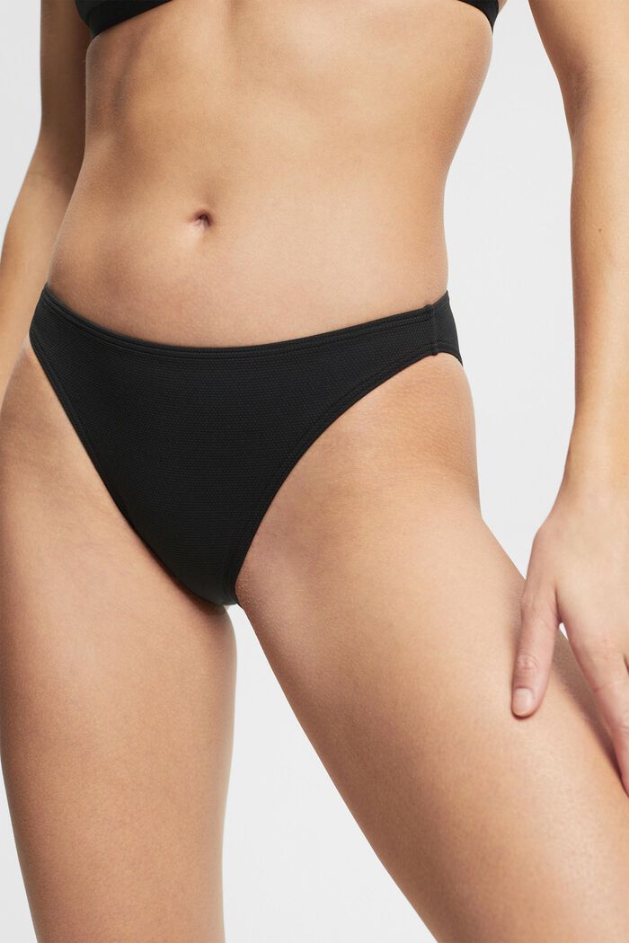 Strukturierte Bikinihose mit hohem Beinausschnitt