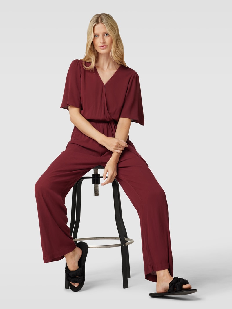 Jumpsuit mit V-Ausschnitt Modell 'Marrakech' in aubergine
