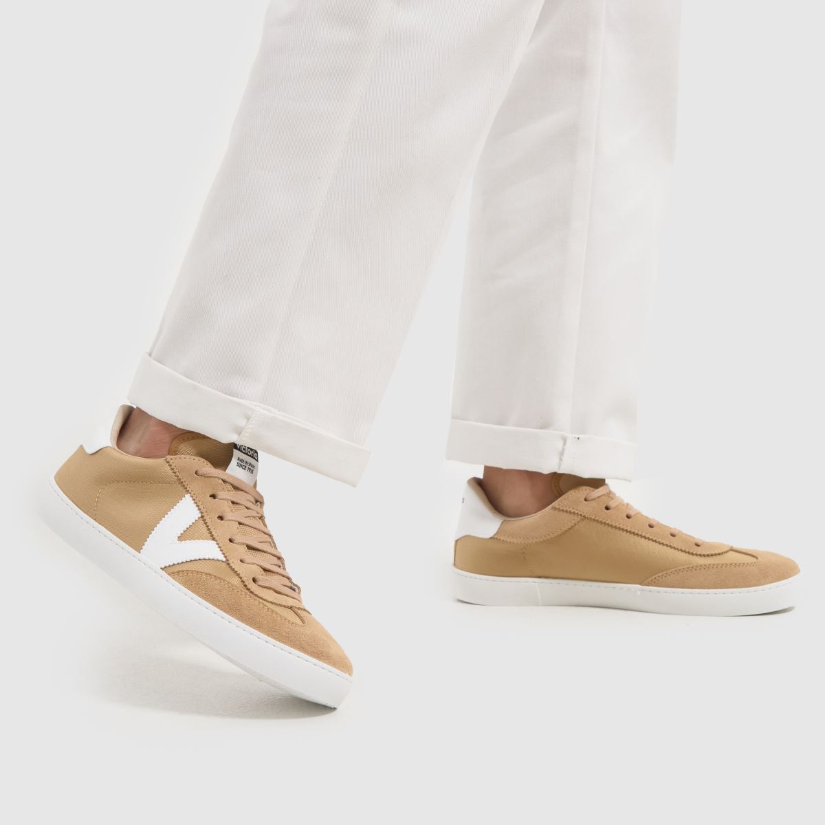 Victoria Berlin-sneakers i taupe