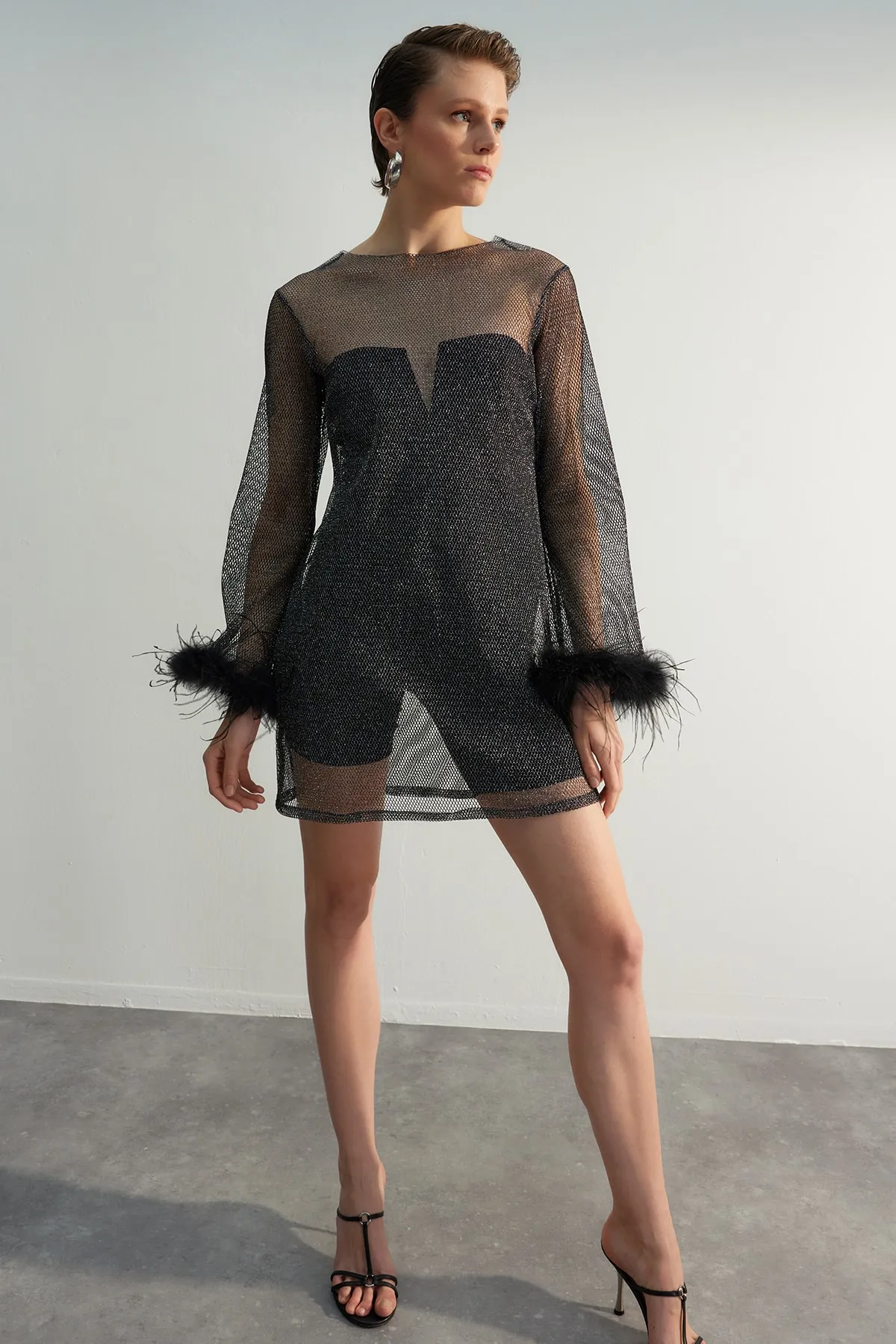 Trendyol Collection  Schwarzes Otrisch Detailliertes Mesh-Elegantes Abendkleid TPRSS23EL00520