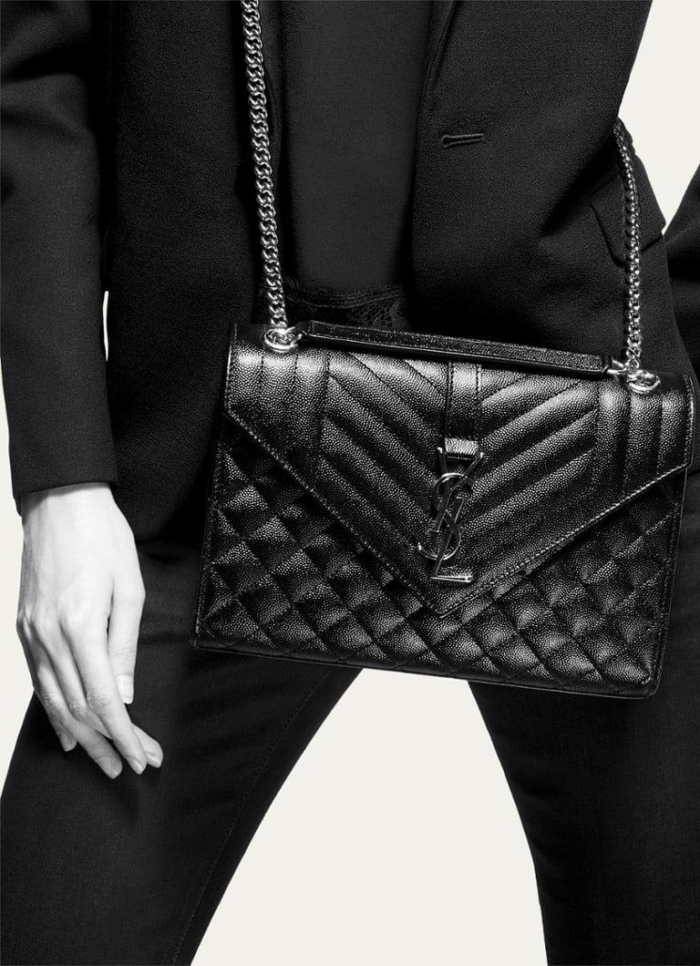 Borsa a tracolla media Saint Laurent Envelope in pelle di vitello