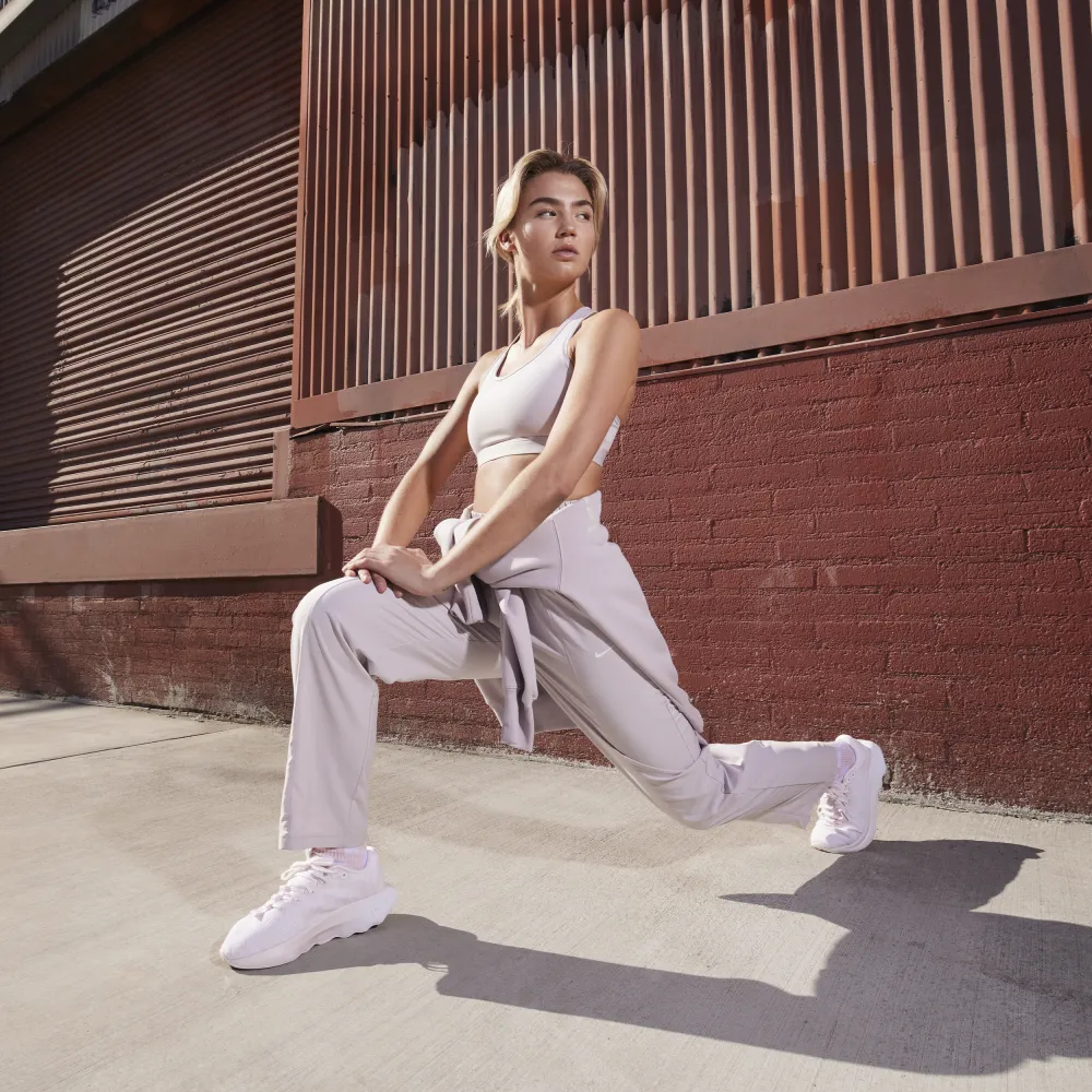 Nike Motiva DV1238-601 / pink