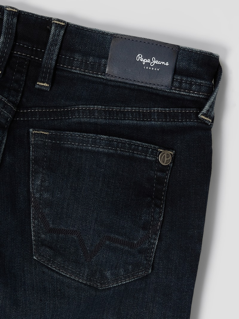 Skinny Fit Low Waist Jeans mit Stretch-Anteil Modell 'Finly' in dunkelblau