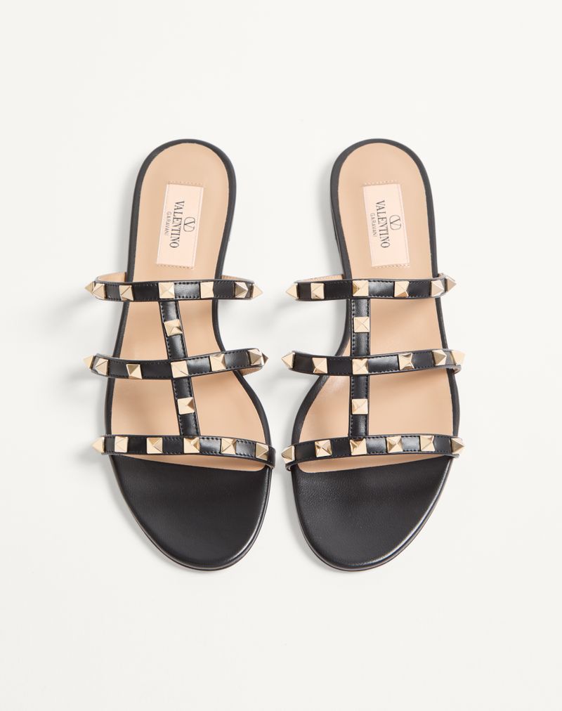 Sandália Rockstud Low Slide em couro de bezerro