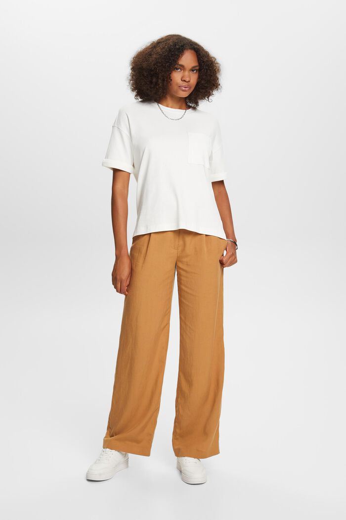 Oversized T-Shirt mit aufgesetzter Tasche