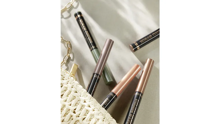 Catrice Aloe Vera Eyeshadow Stick 1.5 g 030 - Olive Glam