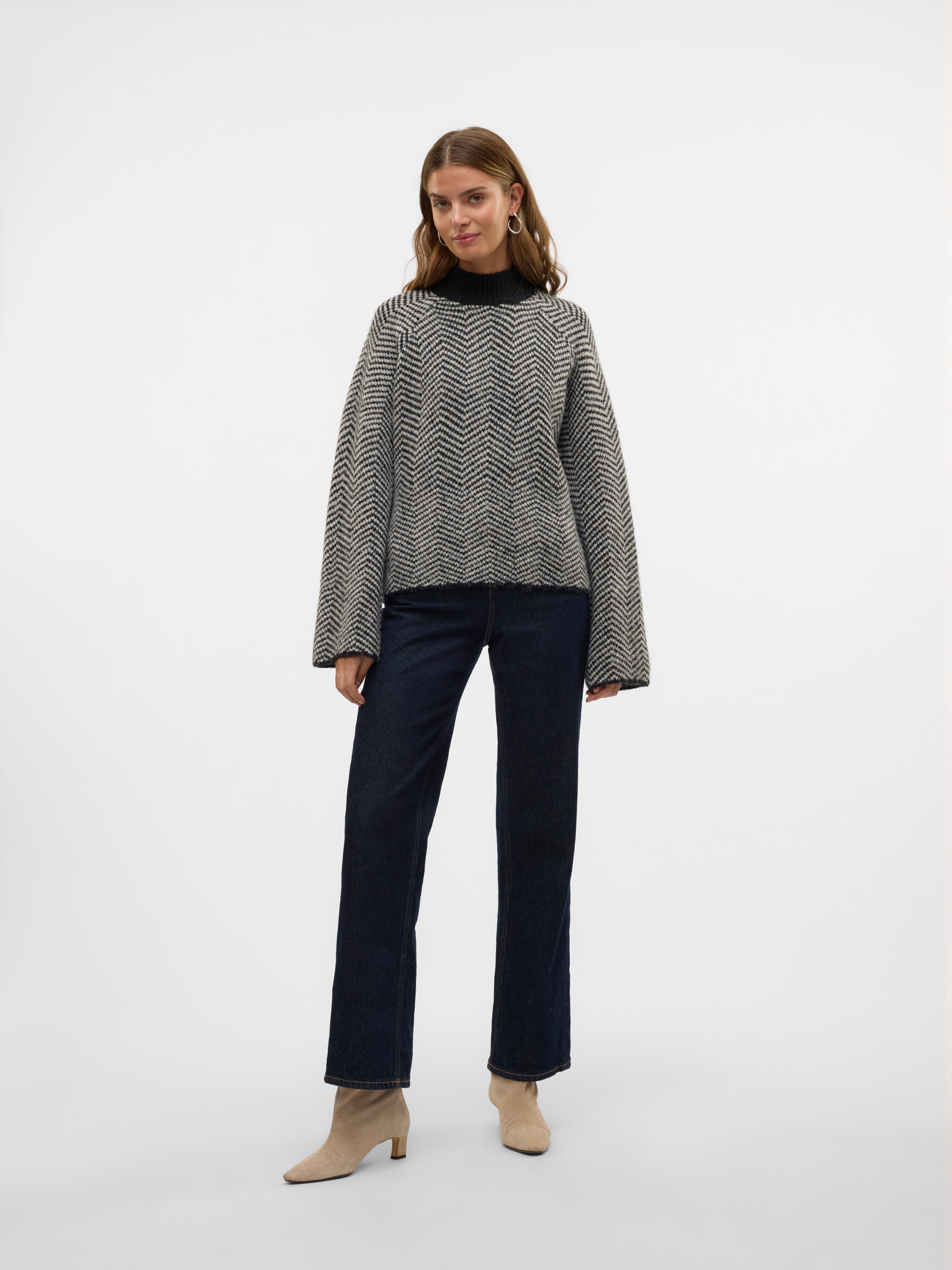 VMNAOMI Pullover