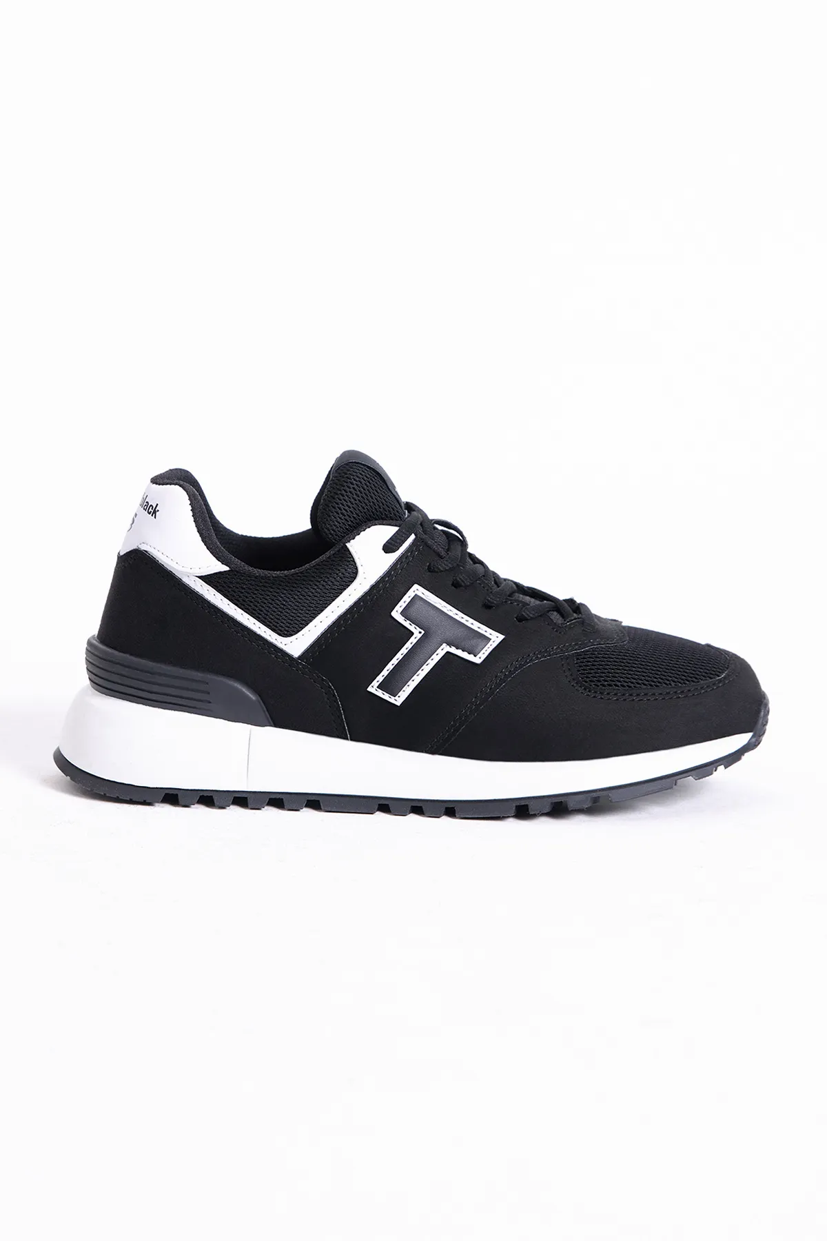 Tonny Black  Schwarz-weißer, rutschfester Unisex-Schnürsneaker mit Eva-Sohle