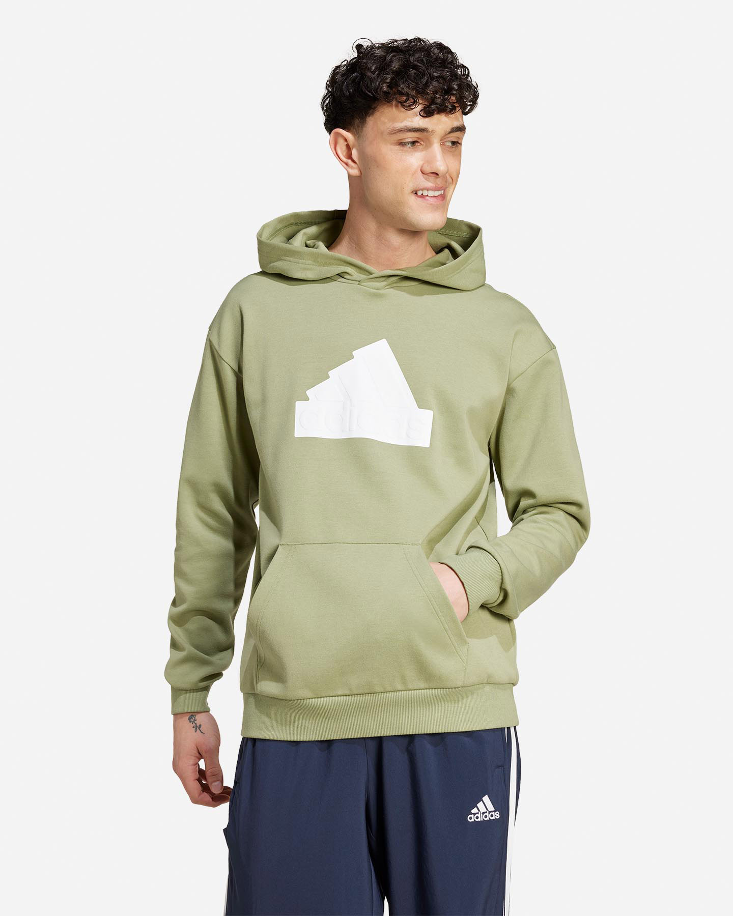 Felpa Adidas Badge Of Sport M IW8552