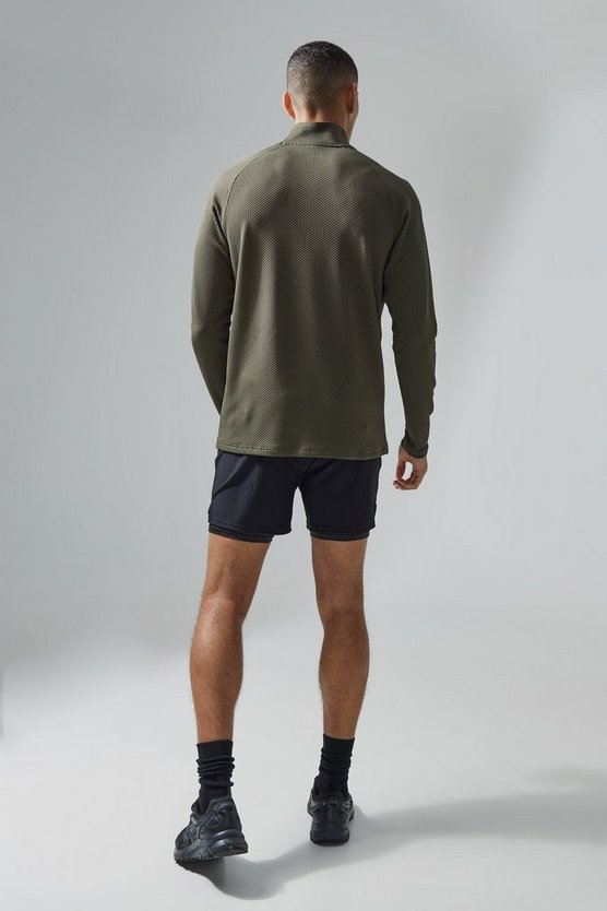 Strukturiertes Man Active Slim-Fit Oberteil mit Reißverschluss