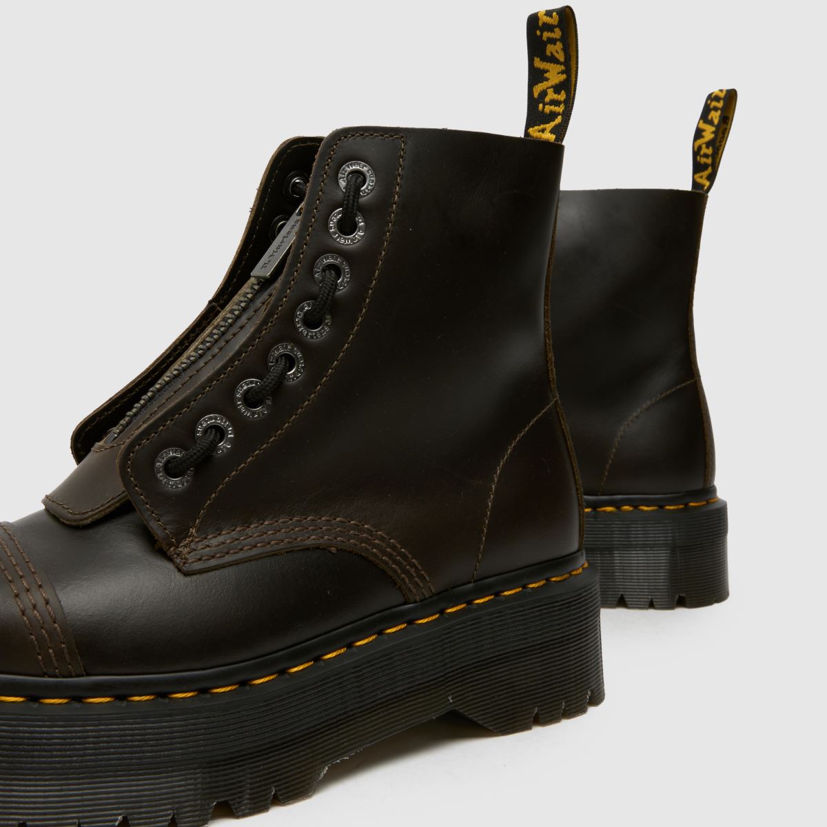 Dr Martens – Sinclair – Bruna stövlar