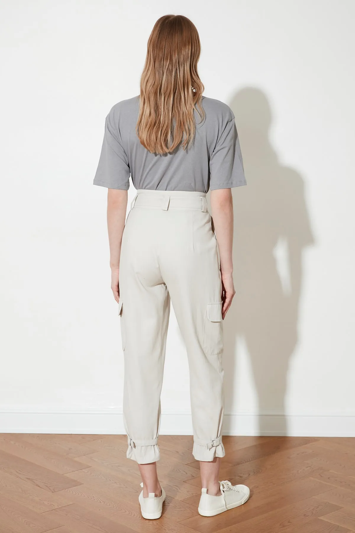 Trendyol Collection  Cargo-Webhose mit Steingürtel TWOSS21PL0138