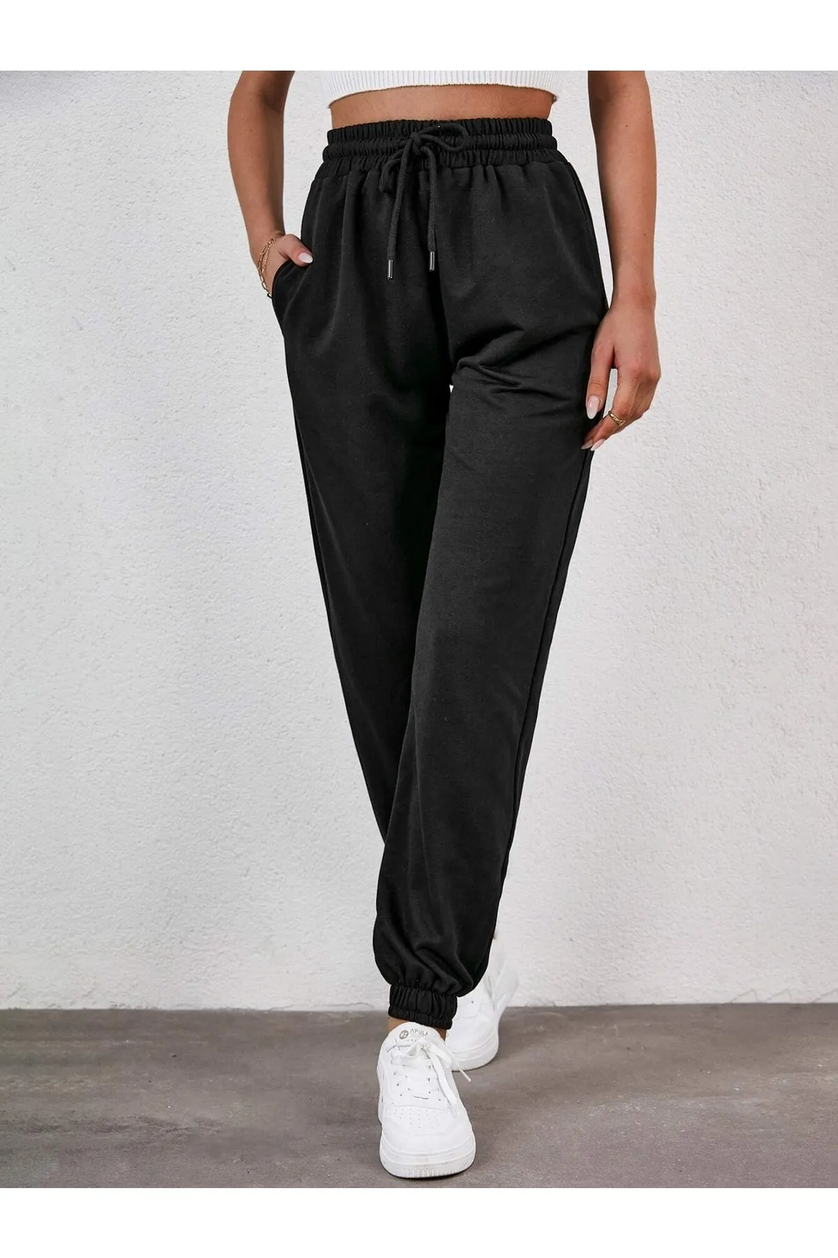armonika  Schwarze Damen-Jogginghose mit elastischem Bund und Beintaschen Arm-22Y024062