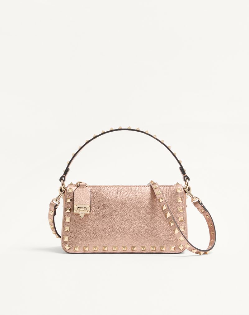 Bolsa de ombro pequena Valentino Garavani Rockstud em couro de bezerro granato laminado