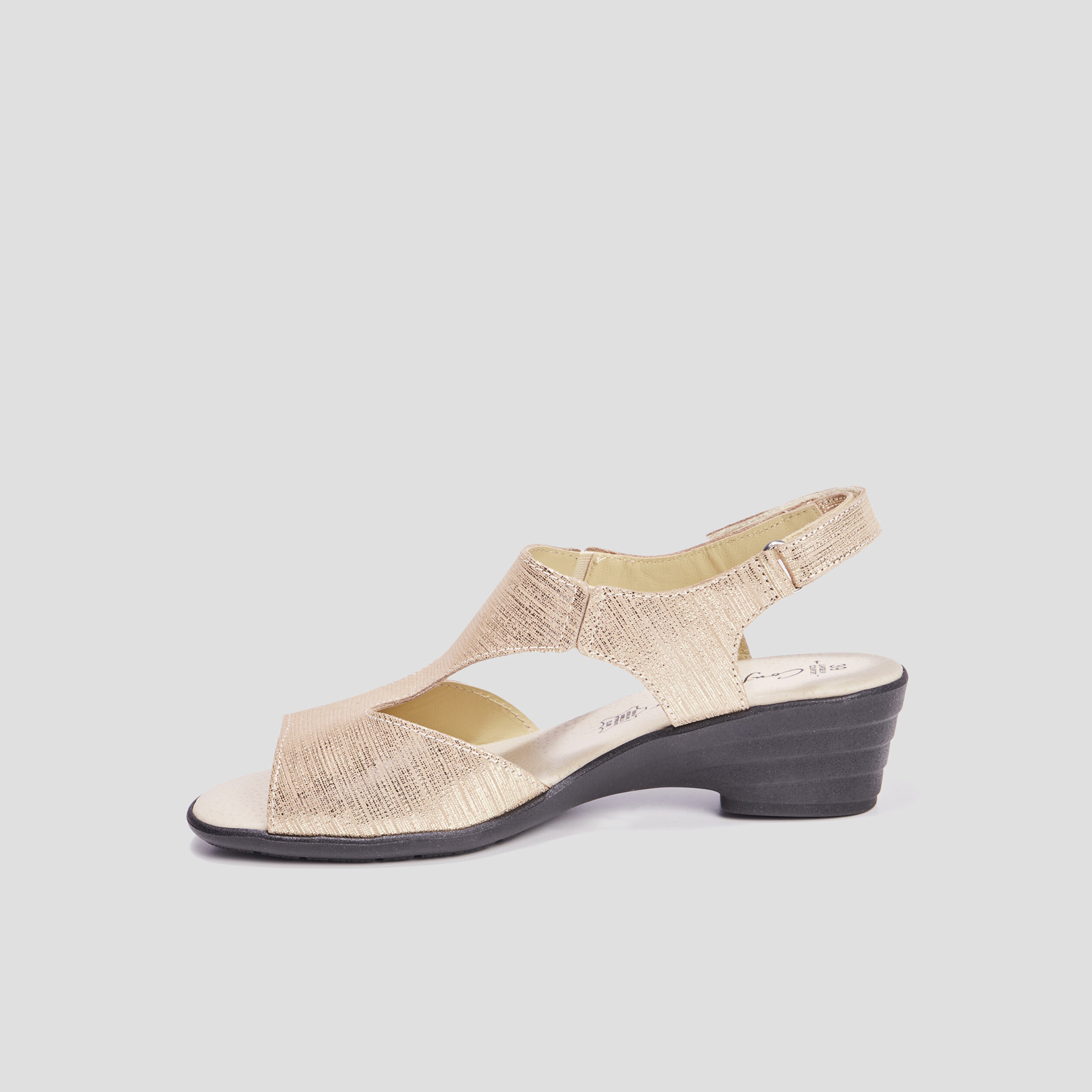Sandales à talons pied large en cuir sable femme | La Halle