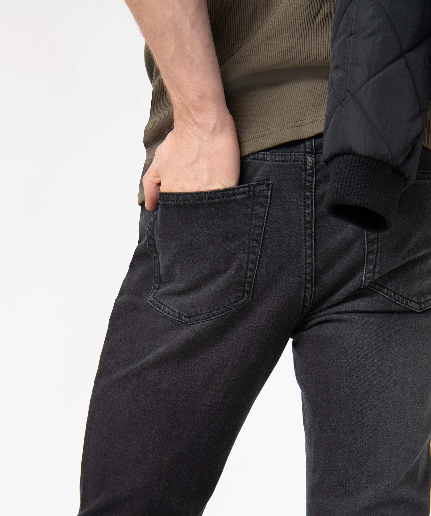 Jean homme coupe Slim aspect délavé noir | GEMO
