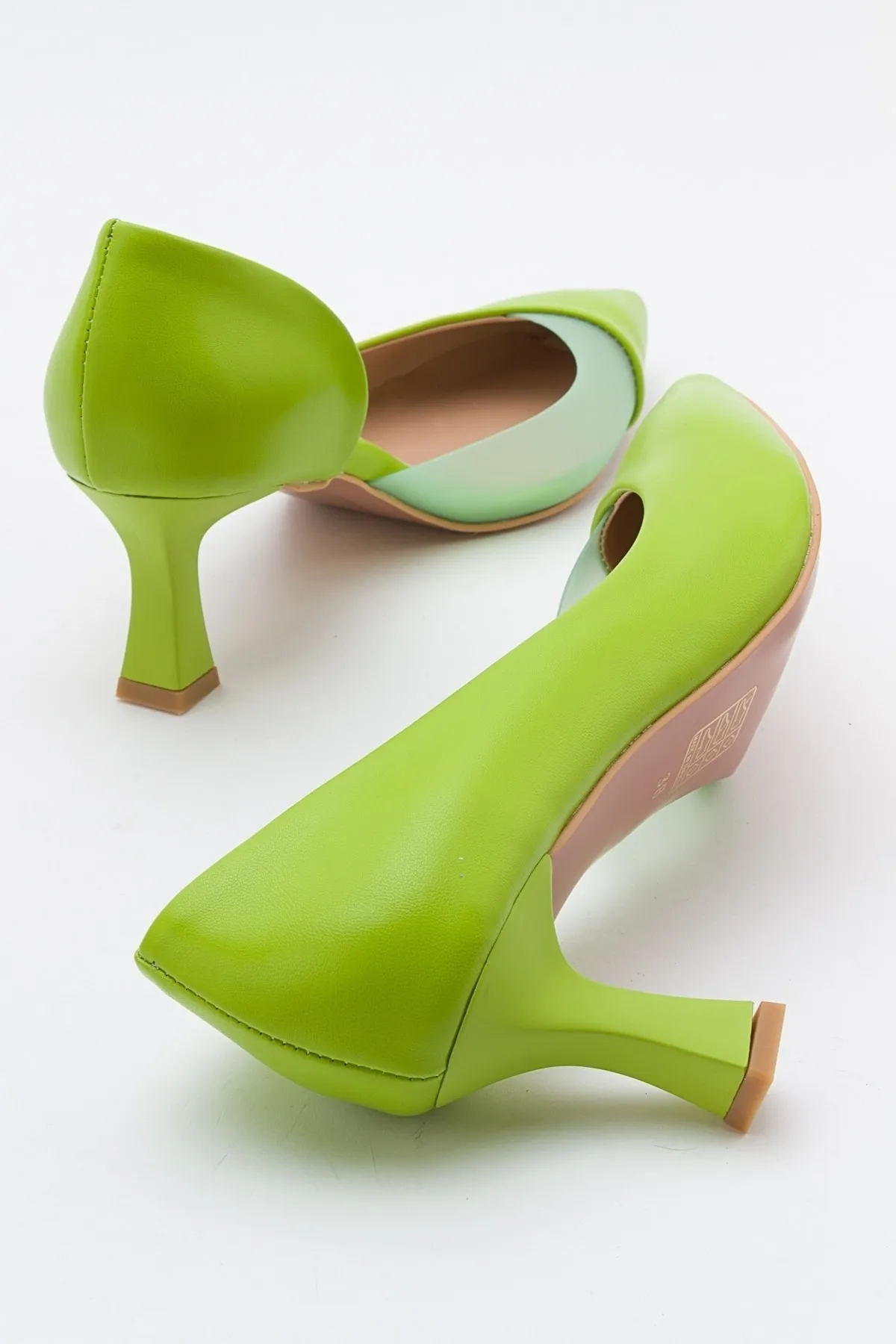 LuviShoes  353 Damenschuhe mit hellgrüner Haut und Absatz