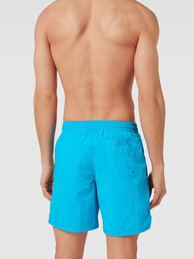 Badehose mit Label-Details in türkis