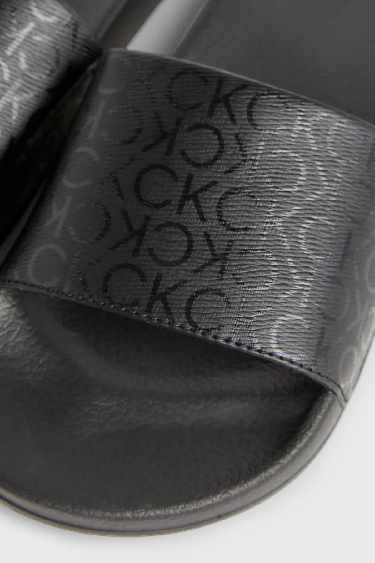 Calvin Klein  POOL-RUTSCHE EPI MONO