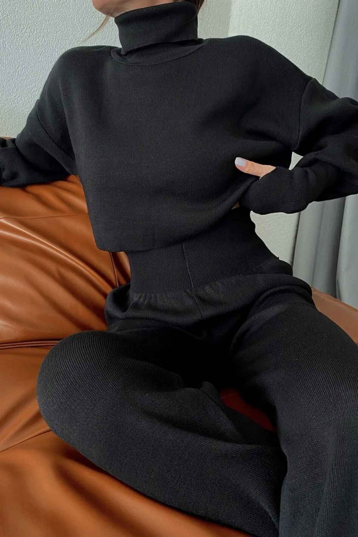 ZF BUTİK  Strick-Shorts-Set in Cropped-Länge Schwarz
