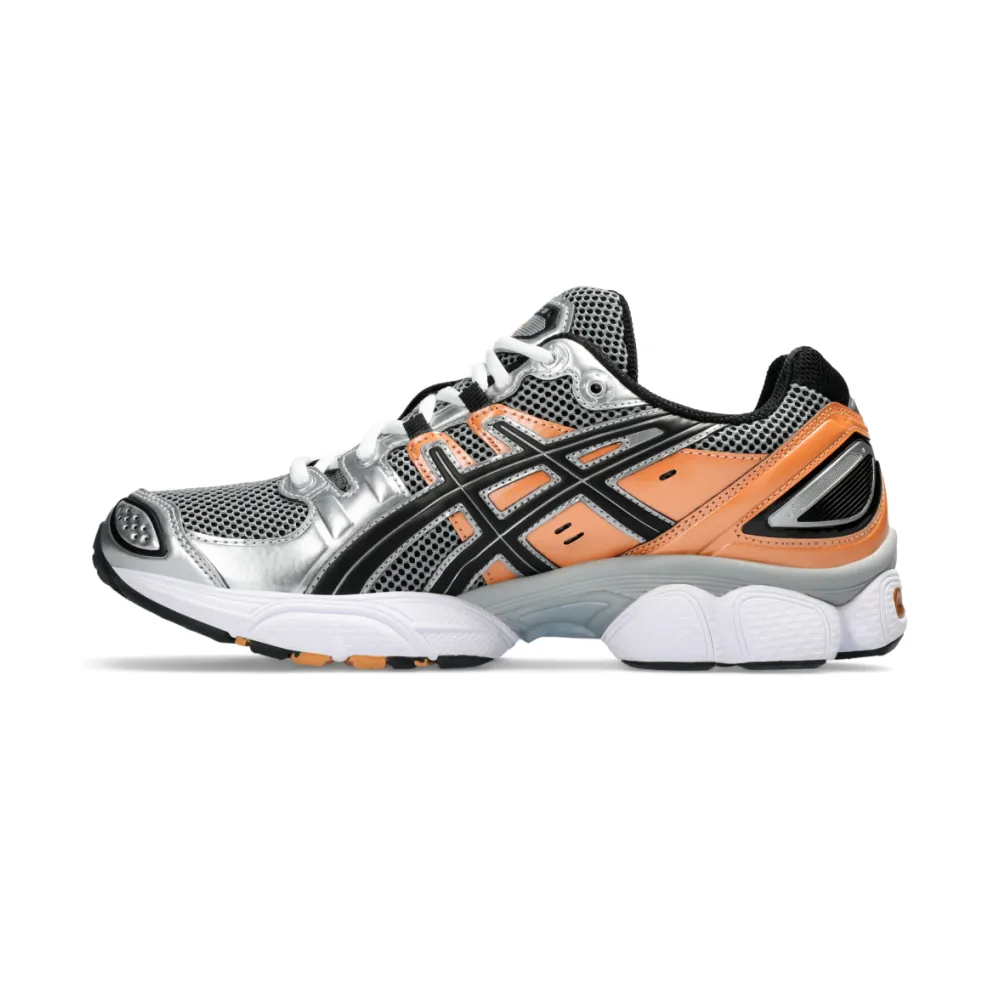 Asics GEL Nimbus 9 1201A424.025 / grau
