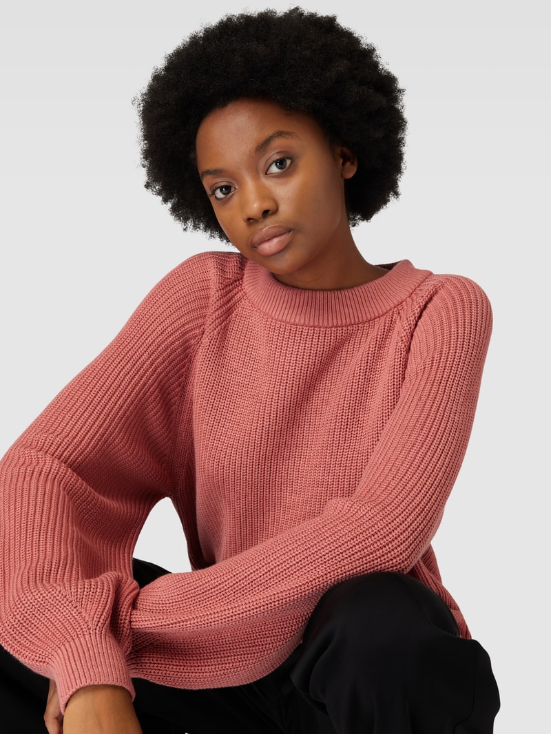 Strickpullover in unifarbenem Design mit Rundhalsausschnitt in altrosa