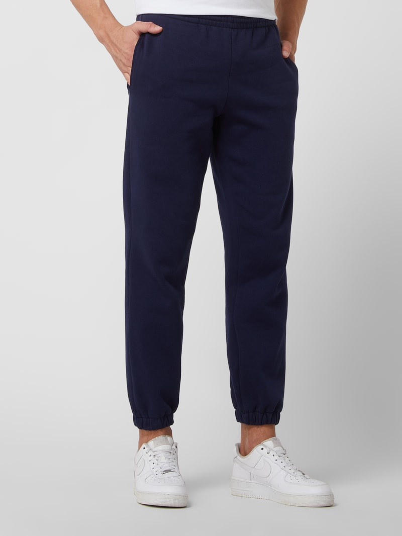 Sweatpants mit Label-Detail in marineblau