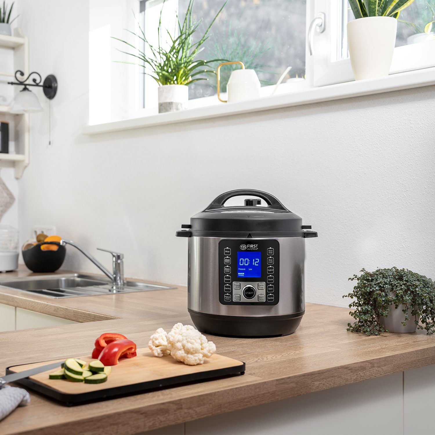 TZS FIRST AUSTRIA Dampfgartopf Druckkochtopf elektrisch 6L, Multikocher, 12 Programme, Reiskocher, Schnellkochtopf, Dampfgarer mit Warmhaltefunktion, Grau-Schwarz
