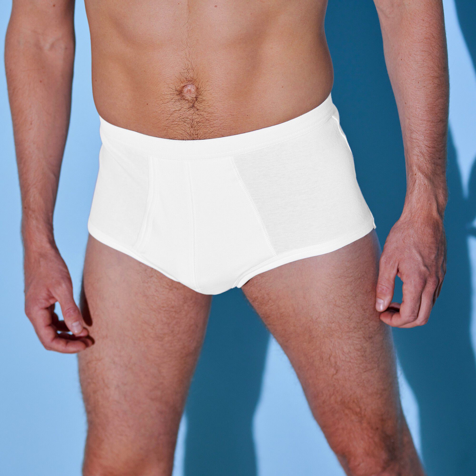 Slip ouvert taille haute