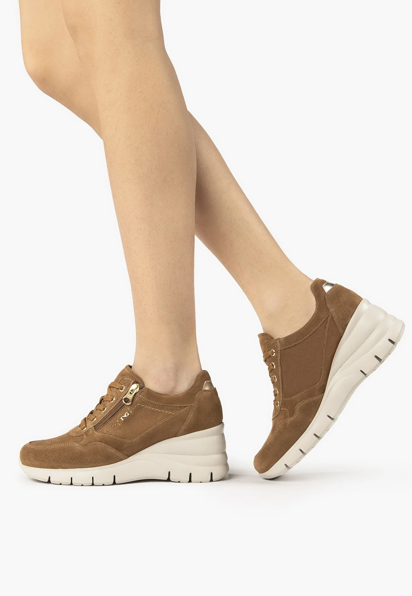 Zapatos deportivos con cordones NeroGiardini