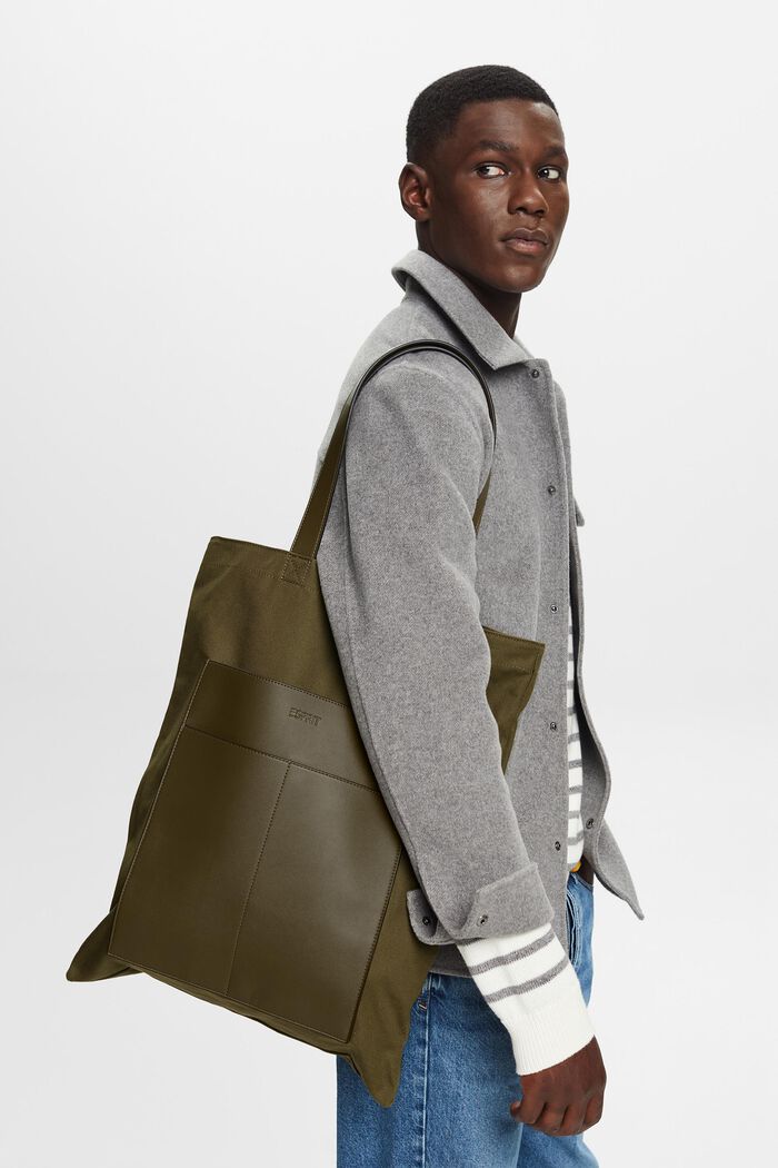 Tote aus Baumwollcanvas mit Details in Lederoptik