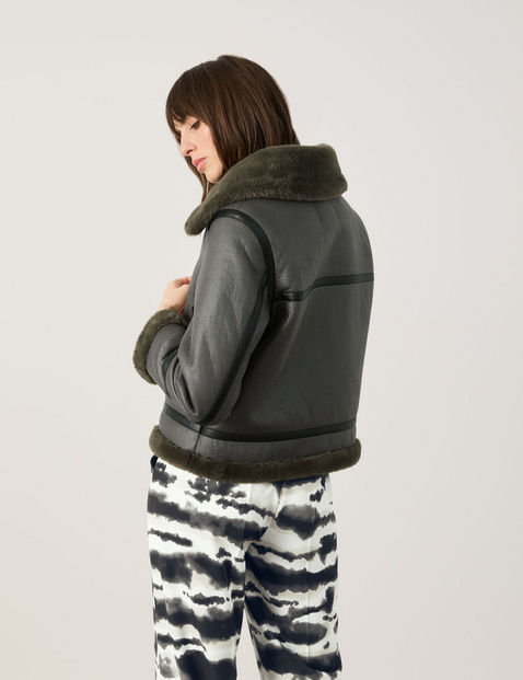 Lammfelljacke aus Webpelz