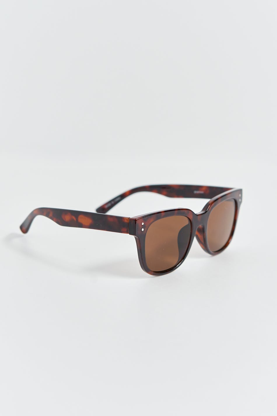 Basic sunglasses