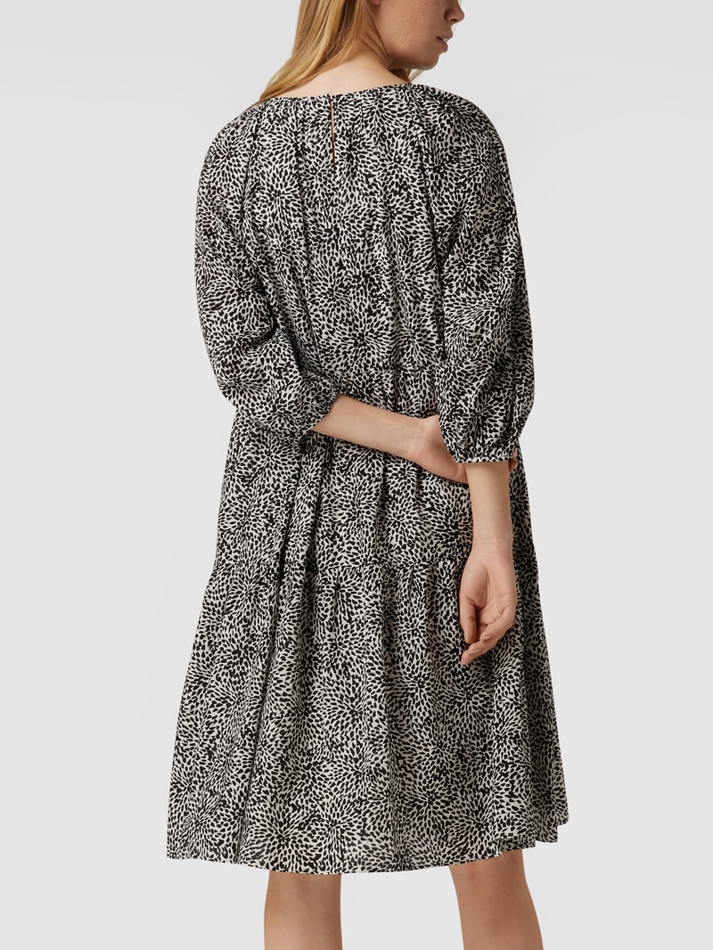 Midikleid mit Allover-Muster Modell 'Tiia' in schwarz