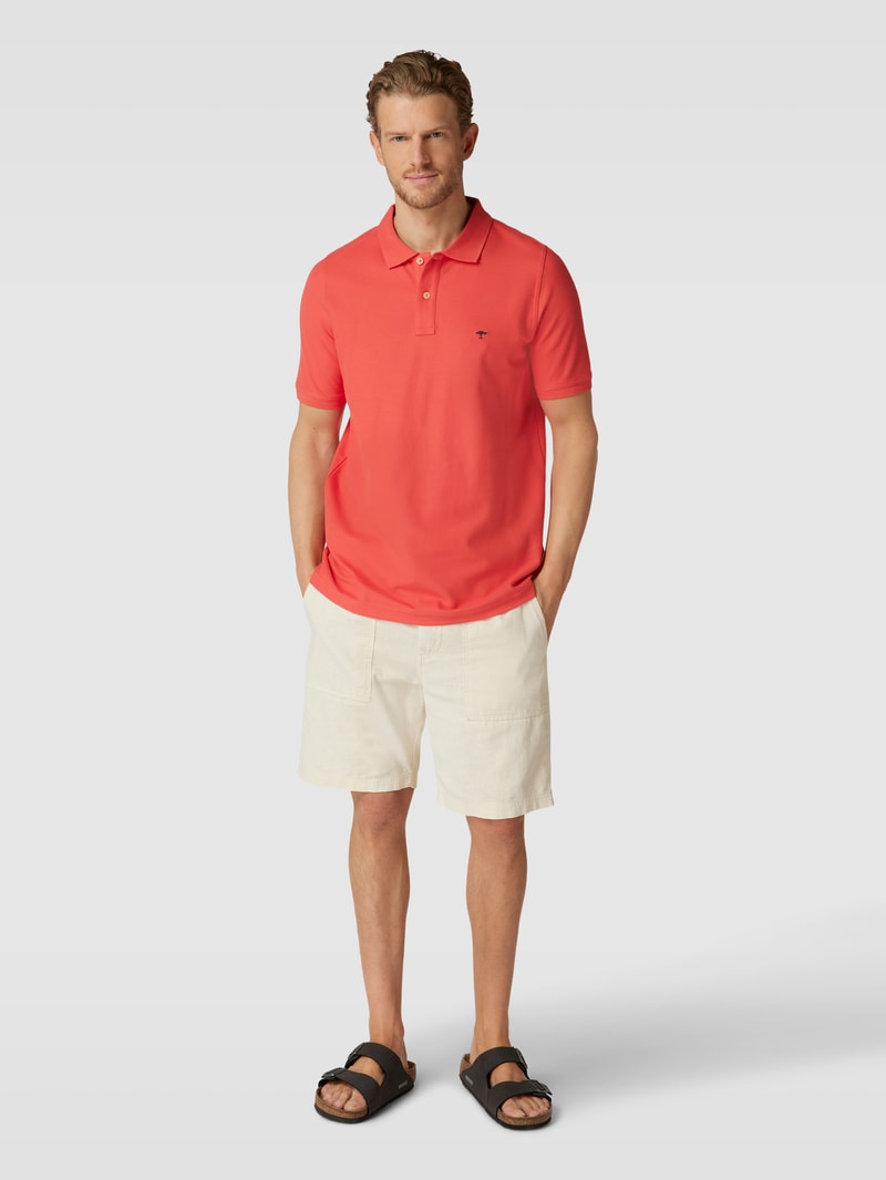 Poloshirt mit Logo-Stitching in koralle
