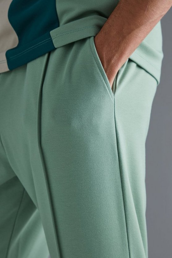 Schmale Slim-Fit Jogginghose mit elastischem Bund