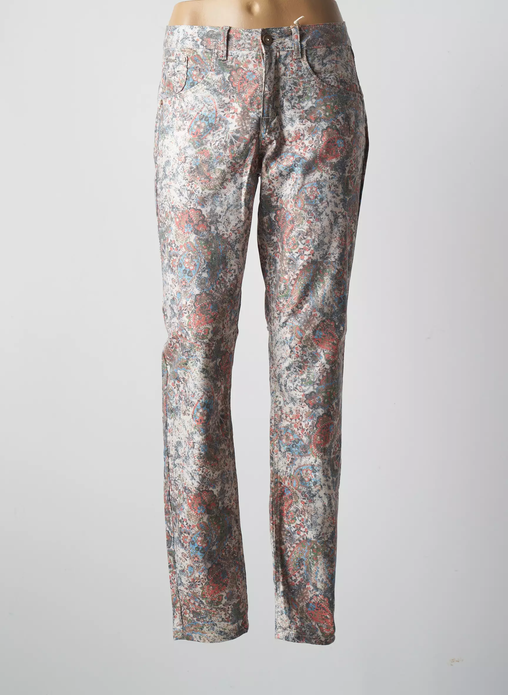 Cream Pantalons Slim Femme couleur beige