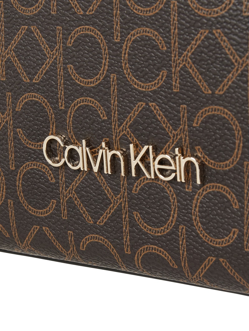 Shopper mit Logo-Muster in mittelbraun