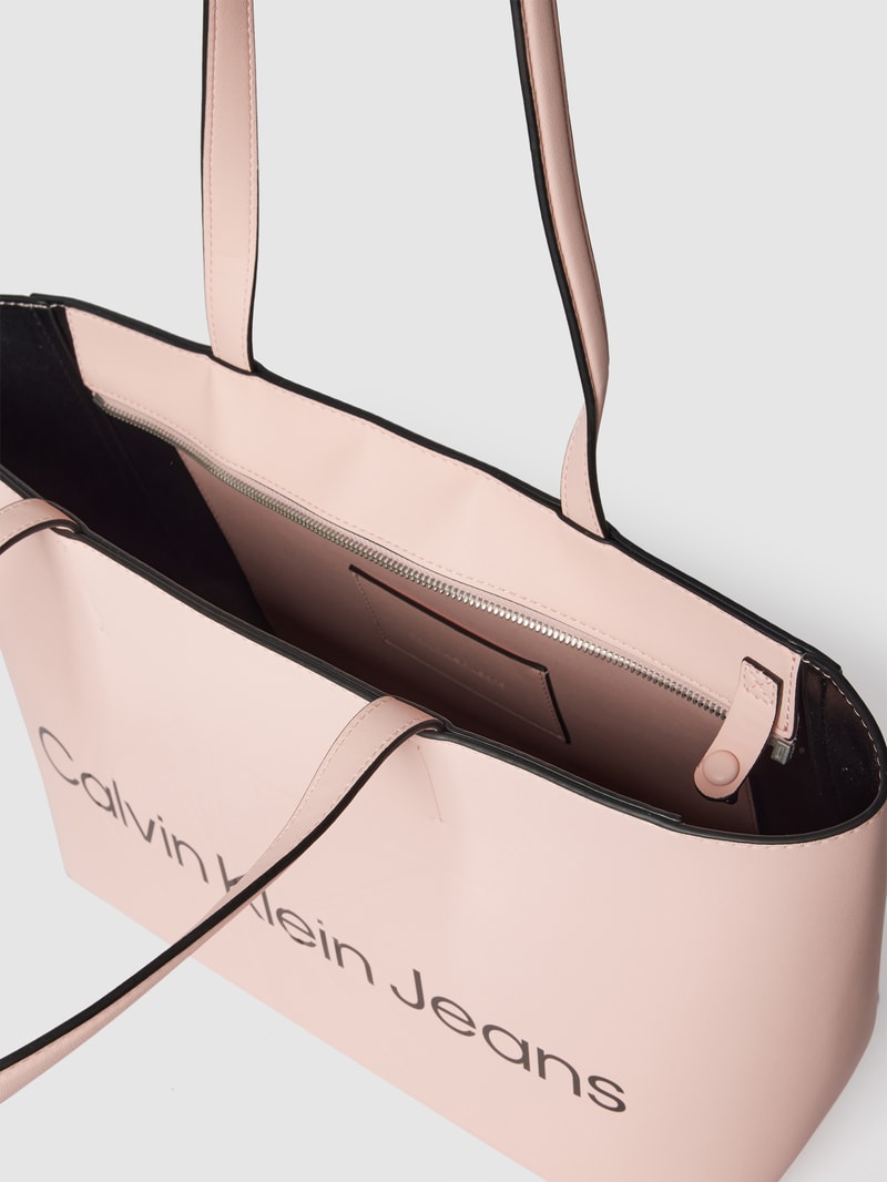 Shopper mit Label-Detail in hellrosa