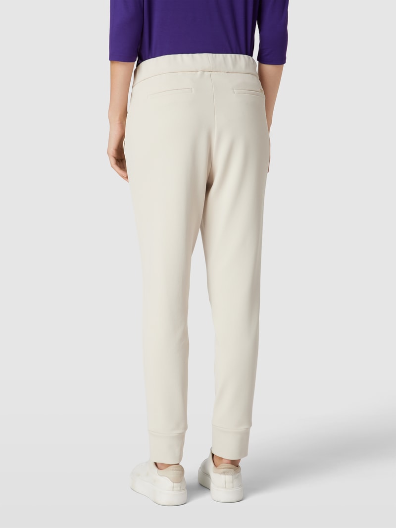 Verkürzte Jogpants mit elastischem Bund Modell 'CARY' in offwhite