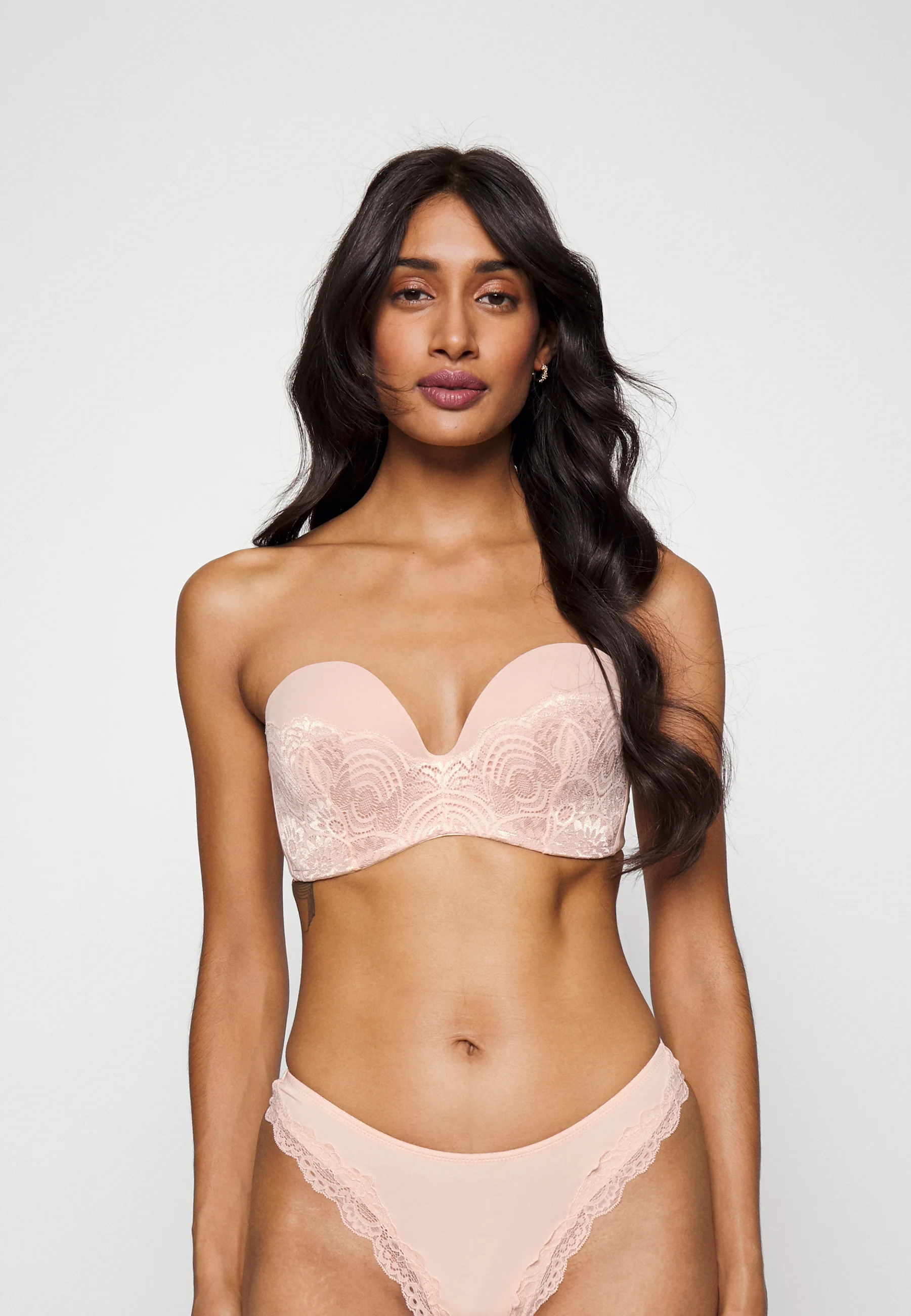 Wonderbra STARKER HALT - Sujetador con tirantes ajustables