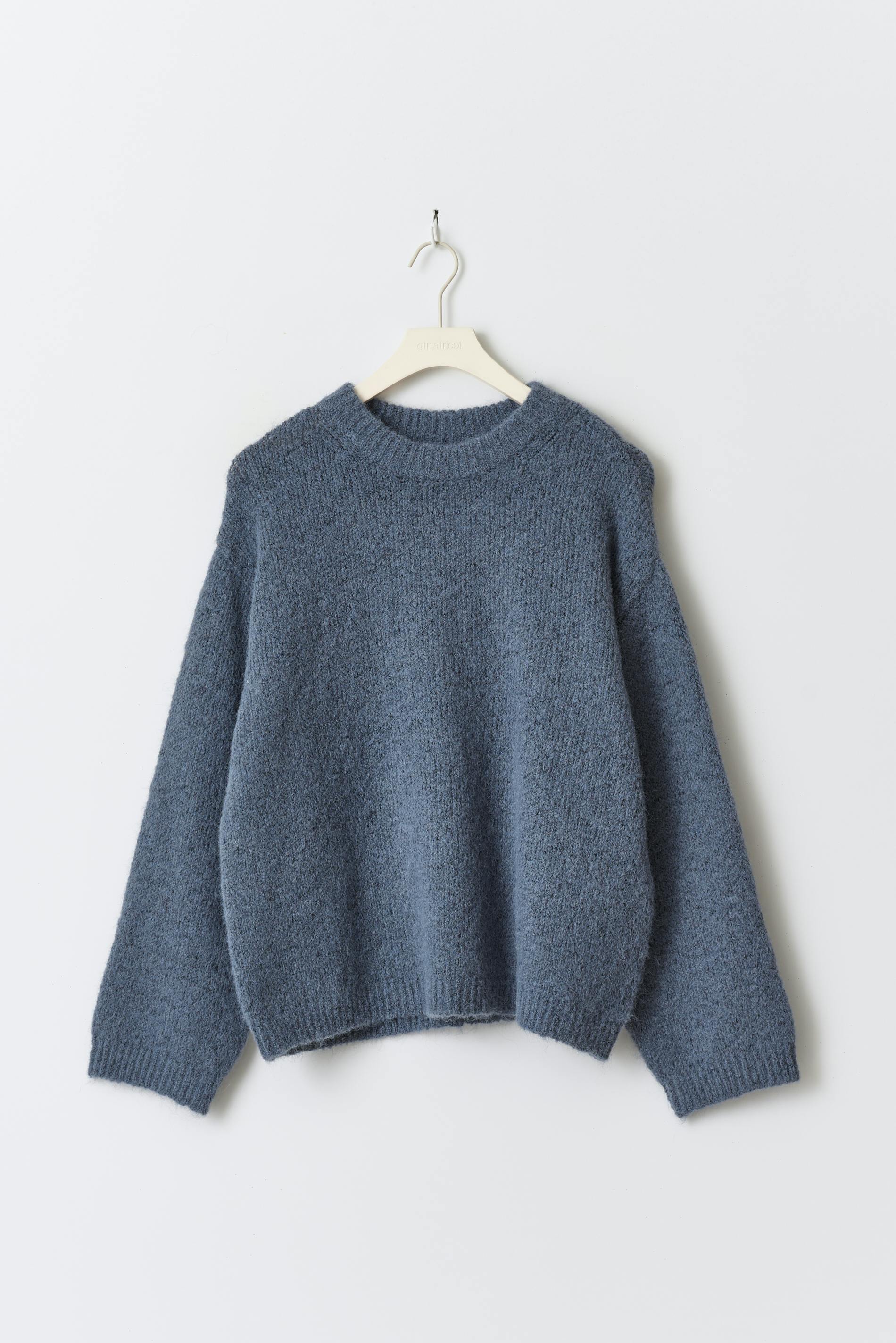 Boxy knitted sweater