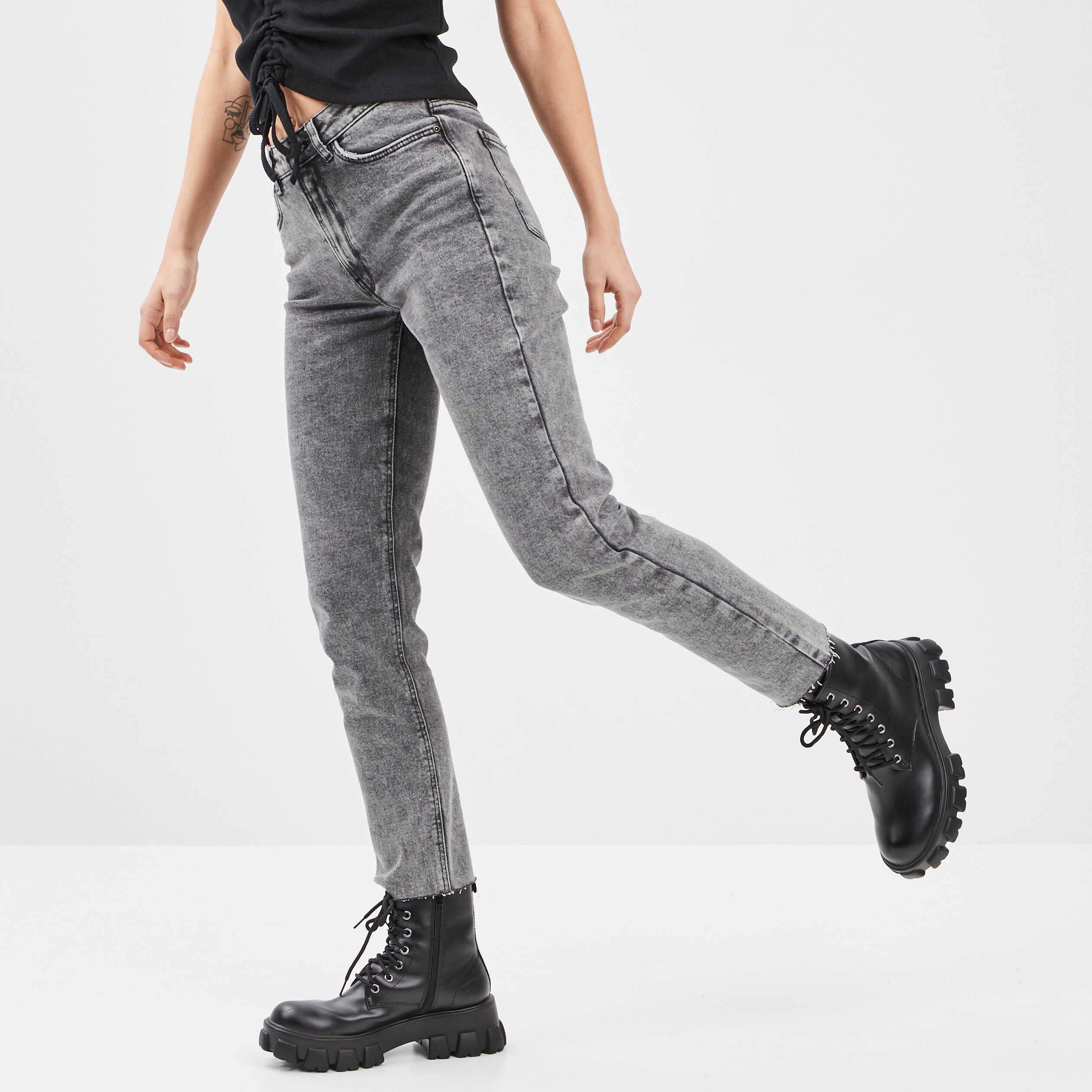 Jeans straight taille haute denim noir femme | La Halle