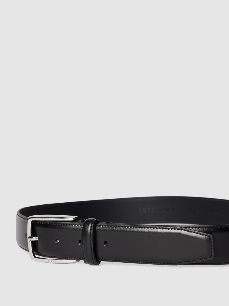 Gürtel aus Leder Modell 'Celie' in schwarz