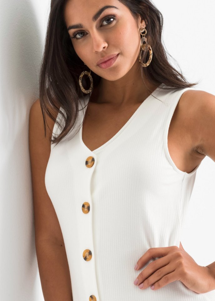 Sommerkleid mit Knöpfen