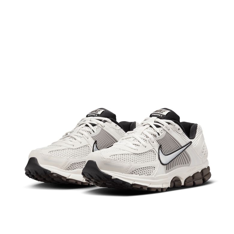 NIKE Wmns Zoom Vomero 5 phantom/mtlc platinum-lt iron ore