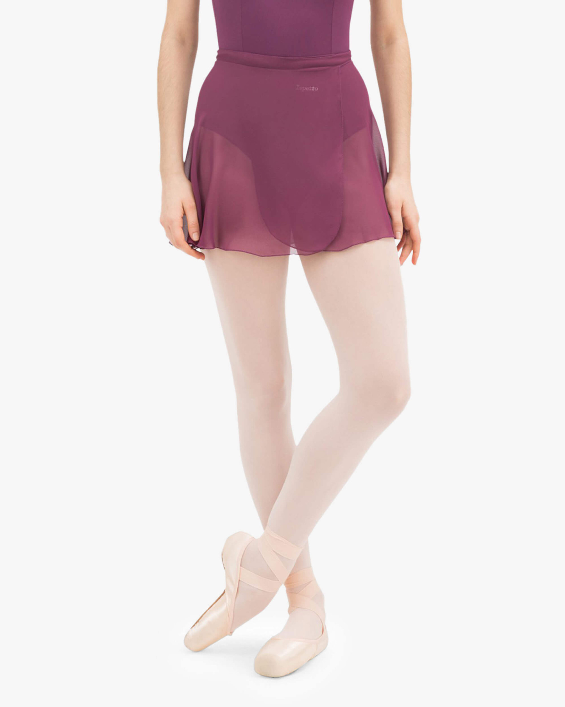 Short chiffon skirt
