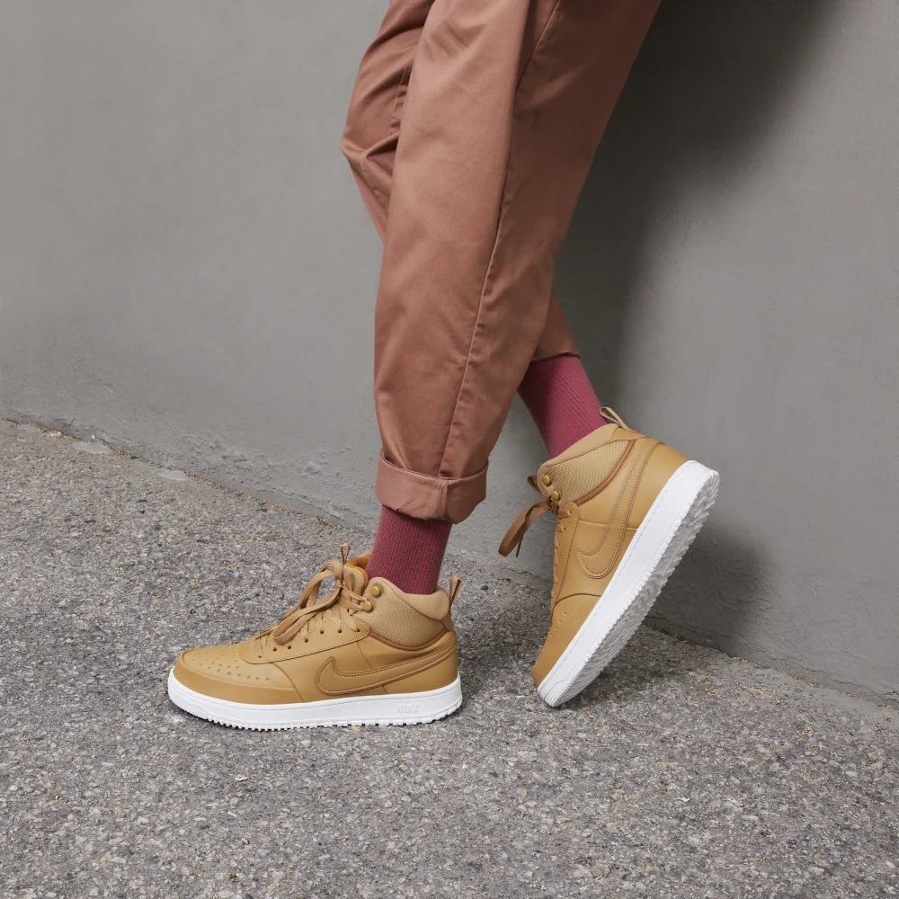 Nike Court Vision Mid Winter DR7882-700 / braun