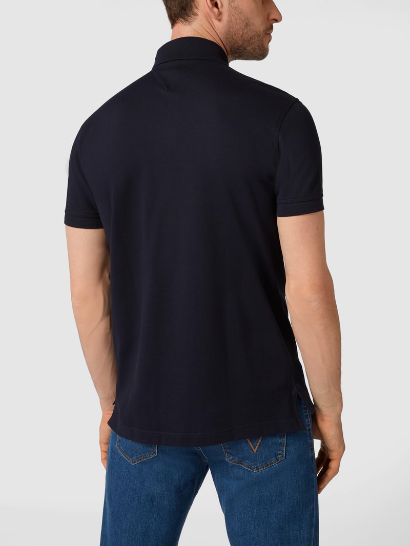 Regular Fit Poloshirt aus Piqué in marineblau